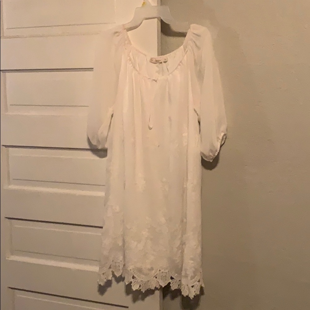 Eva mendes White dress